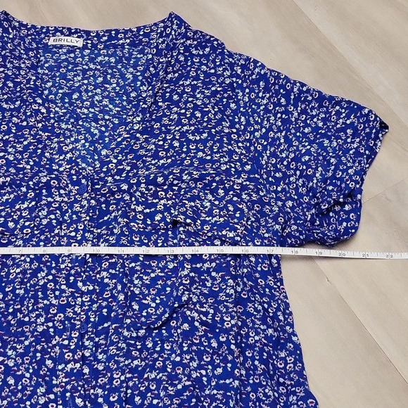 🛍Brilly Womens Button Down Blue Floral Blouse Size‎ Large - Picture 4 of 8